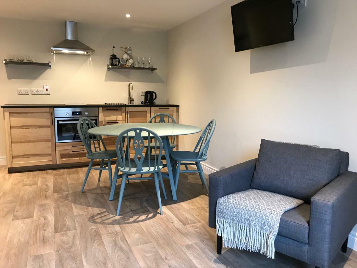 בושמילס Bush House Accommodation - The Courthouse Apartment מראה חיצוני תמונה